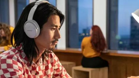 Bose quietcomfort 45 headphones 1